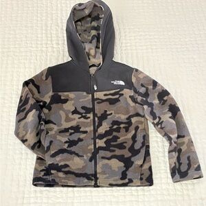 The North Face Kids Black, Green, and Tan Camo Hoodie